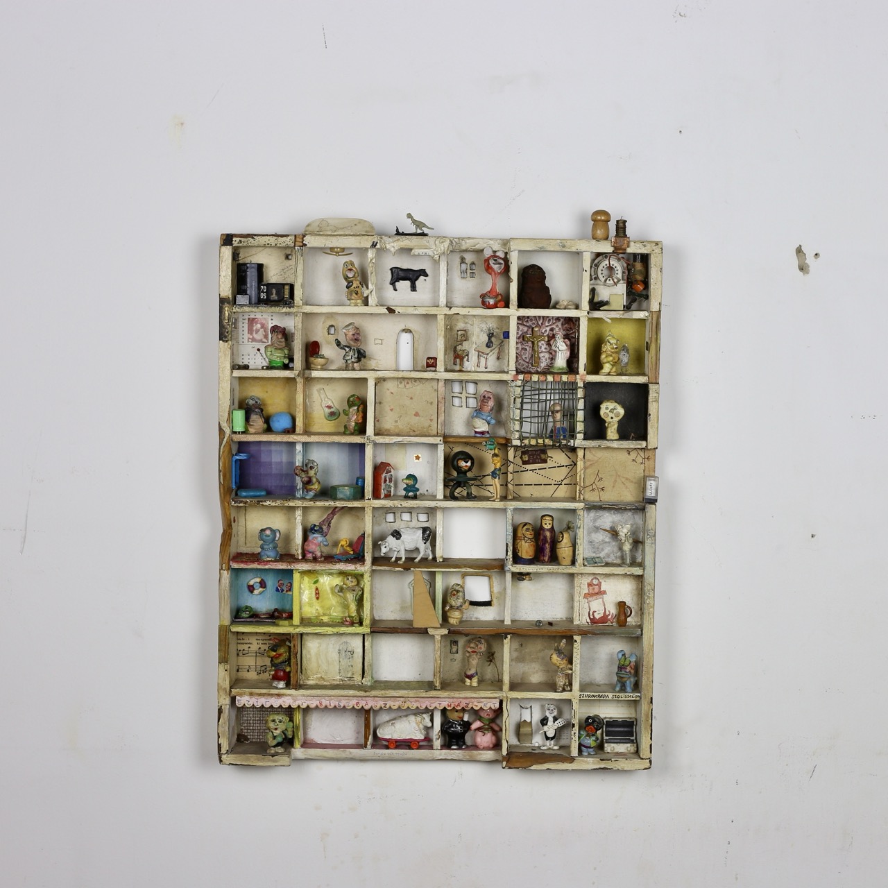 BOX0838
